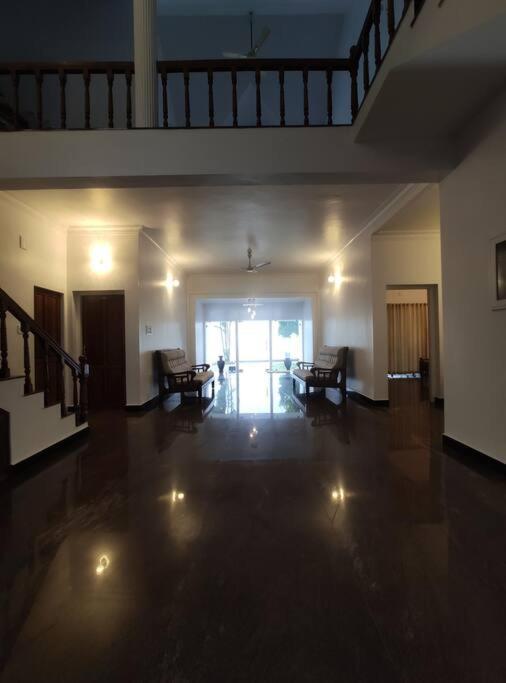 Riveria Portico - River Side 6 Bedroom Private Pool Bungalow North Paravur ภายนอก รูปภาพ